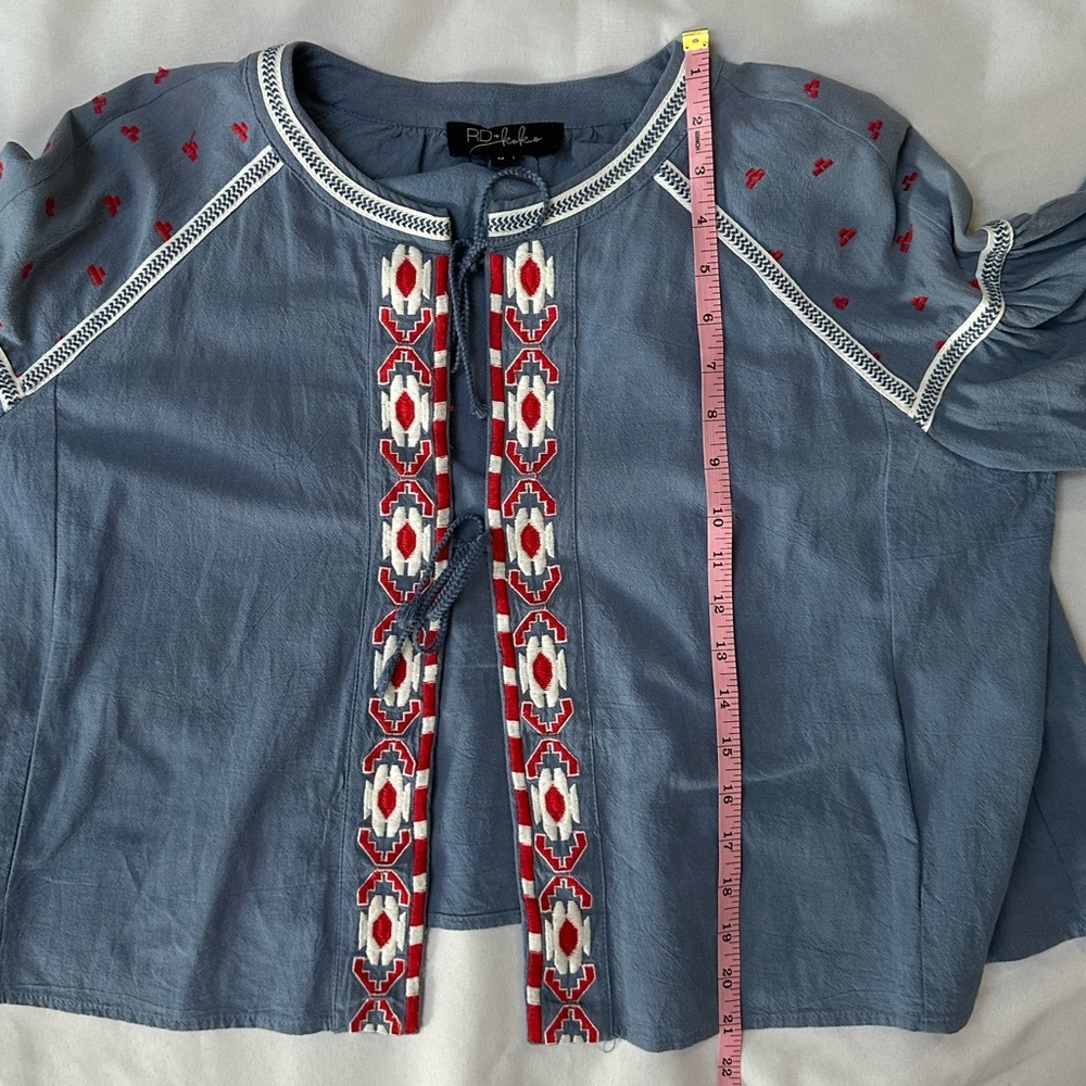 RD + Koko Embroidered Blue Women's Top - SZ M - Picture 4 of 8